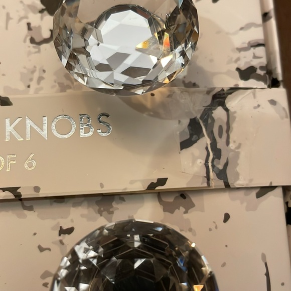 Isaac Jacobs crystal knobs set of 18 - Picture 7 of 10